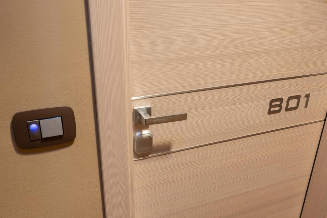 Ariston 4* Milaan