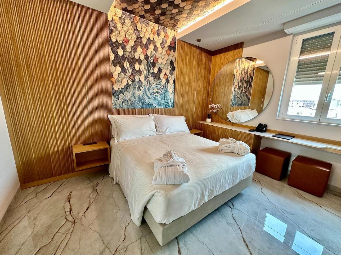 Ariston 4* Milaan